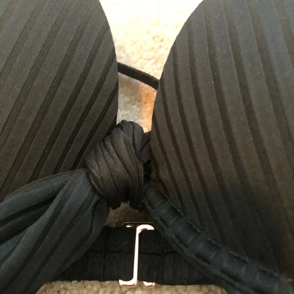 Shade & Shore Black Monokini - Picture 3 of 6